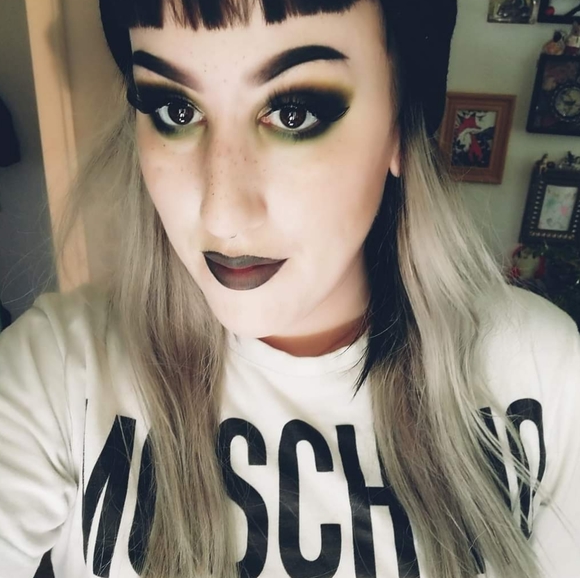 Meet Black Cat Thrift! - Picture 6 of 6